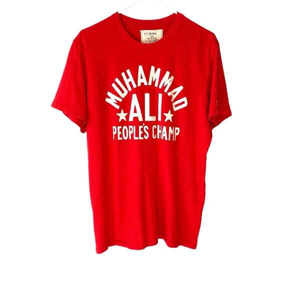Under Armour Muhammad Ali Boxing Red T-shirt Roots of Fighting size medium - Picture 1 of 5